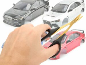 Prestation de service de peinture pour les voitures radiocommandée rc. Découpe de la carrosserie de buggy, piste et truggy, échelle 1/8, 1/10. Voiture rc de marque Kyosho, Tekno.