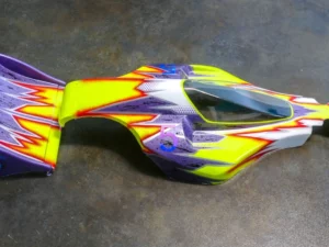 Carrosserie buggy 1/10 - Design quatre couleurs - Formule "Prestige"