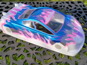 Peinture sur carrosserie de voiture modelisme radiocommandée et non télécommandée. Toutes marques comme Mugen, Tekno, Kyosho, Team associated, Xray, Hotbodies, Yokomo, Tamiya, Traxxas, Losi, Schumacher, Serpent, Hobao Racing, Corally