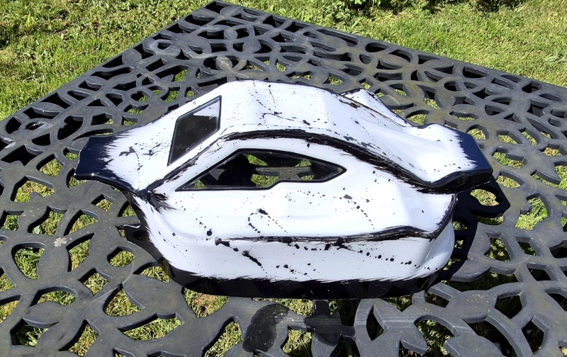 Chromatik RC est spécialisée dans la prestation de peinture pour buggy radiocommandée, truggy et voiture piste échelle 1/8 ou 1/10.