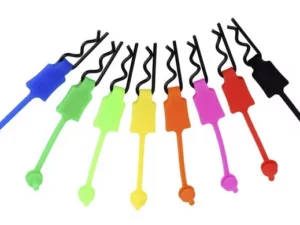 Variété de couleurs : Disponible en noir, orange, jaune, vert, rouge et bleu, ces clips permettent de personnaliser votre véhicule RC.