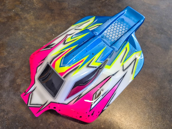Nous sommes une société de prestation de peinture pour tuggy, buggy, voiture piste 1/8 1/10 comme clej, Faziom et VP Design