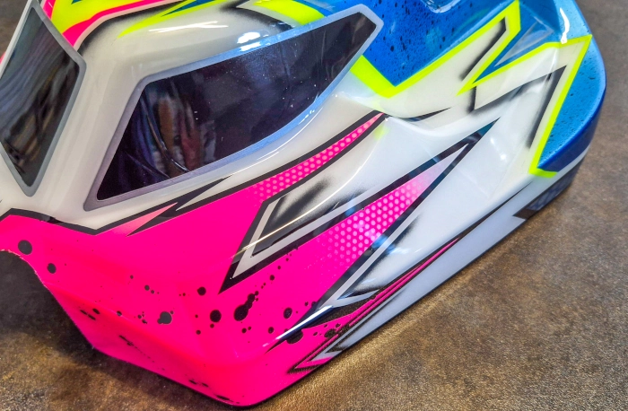 Chromatikrc est une société qui réalise des peintures pour carrosserie de buggy, truggy échelle 1/8 1/10 de toutes marques Kyosho, mugen, tekno, sworkz, team associated, hobao.