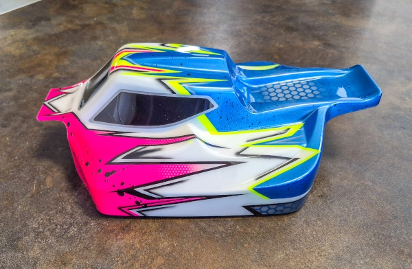 Chromatikrc est une professionnel de peinture pour vos carrosseries de voiture rc radiocommandée peinte à l'aérographe comme VP Design et Faziom.